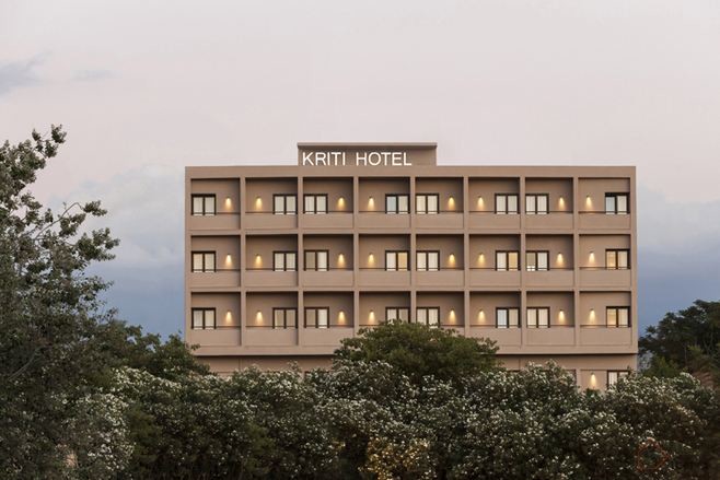 最新の会社について six-floorユース・ホステルのアパートの完全なNetcomの適用範囲