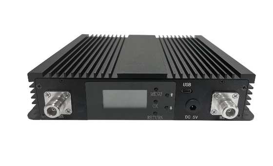 カスタマイズされたデジタルバンド選択リピエーター マルチサブバンド 900 1800 2100MHz