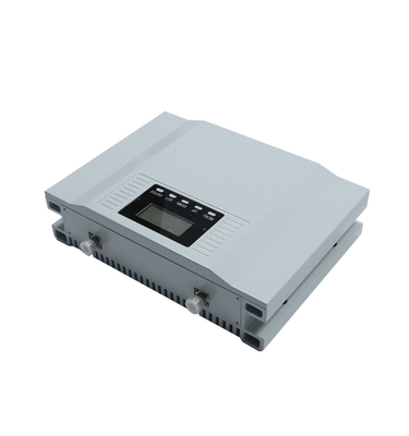 65dB三バンド中継器は800MHz 900MHz 2600MHzのアンプを選んだ